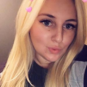 Meet your Posher, Marisa